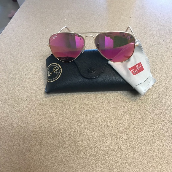 Raybans - Picture 3 of 4